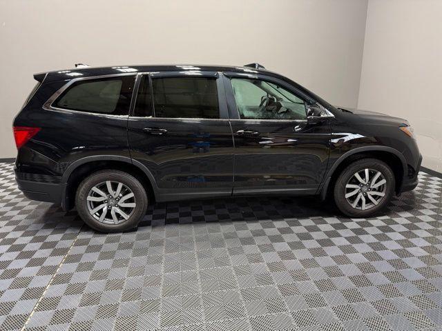 used 2022 Honda Pilot car, priced at $27,990