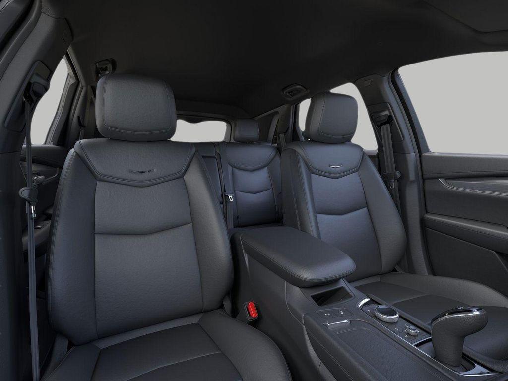 new 2025 Cadillac XT5 car, priced at $48,525