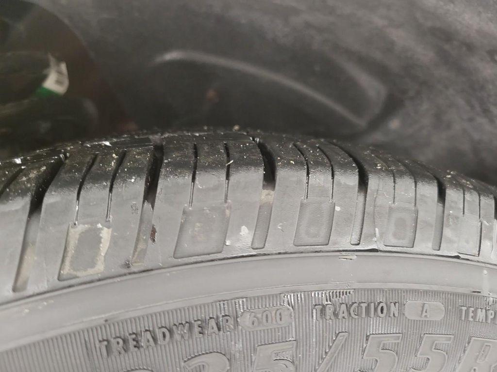 used 2014 Ford Taurus car, priced at $8,996