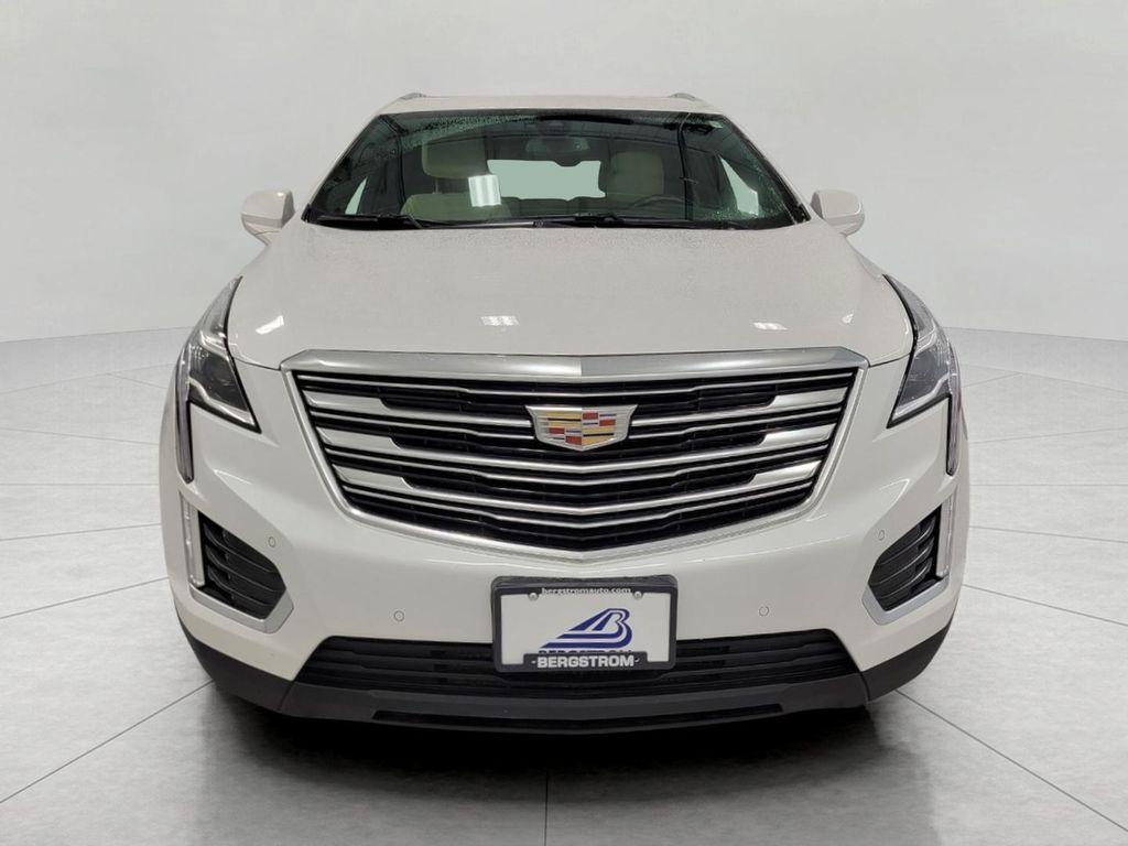 used 2019 Cadillac XT5 car, priced at $21,000