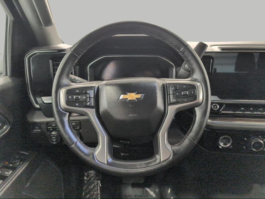 used 2024 Chevrolet Silverado 1500 car, priced at $38,392