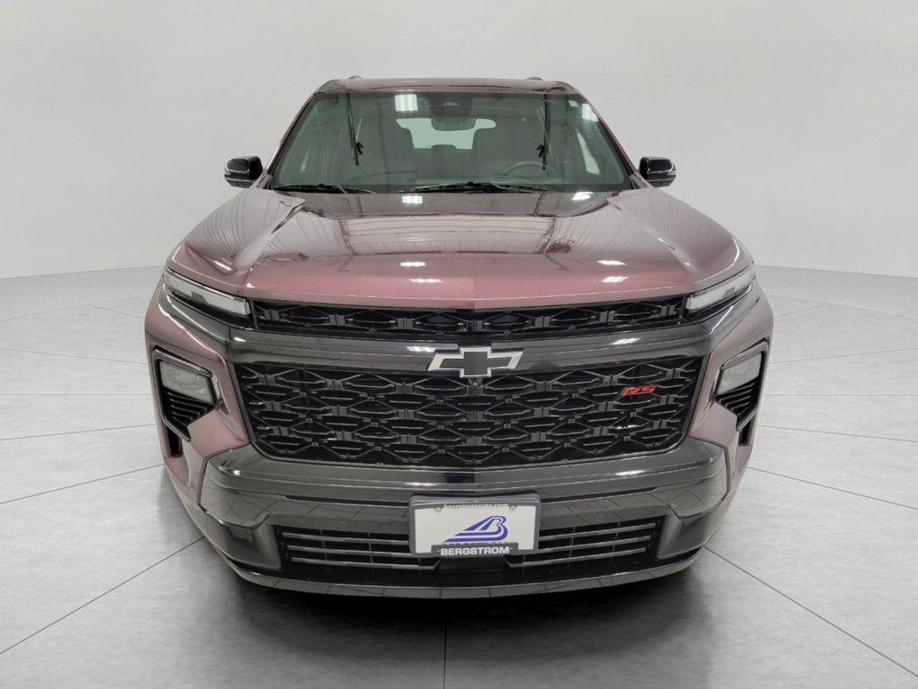 used 2024 Chevrolet Traverse car, priced at $48,392