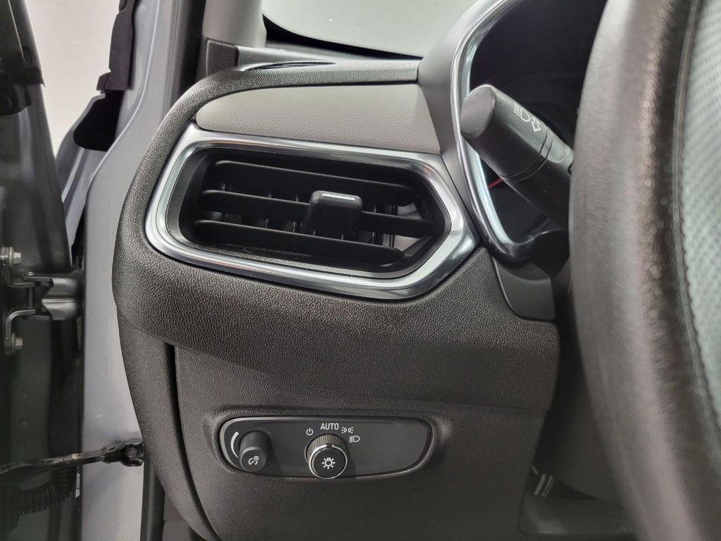 used 2024 Chevrolet Equinox car, priced at $21,215