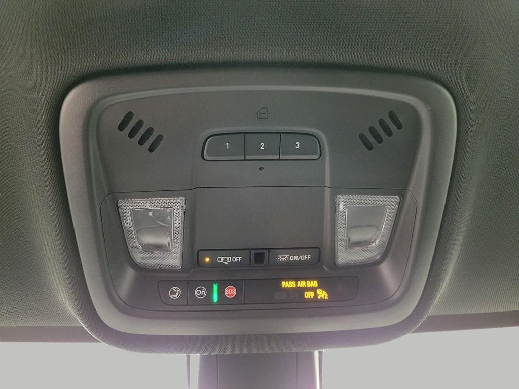 used 2023 Chevrolet Traverse car, priced at $31,623