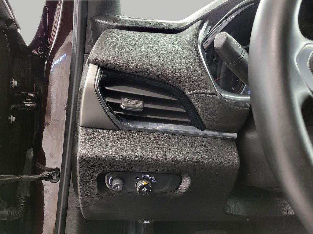 used 2023 Chevrolet Traverse car, priced at $31,623