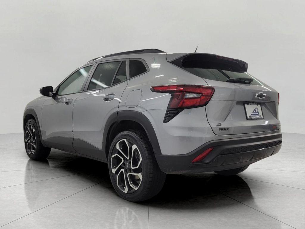 used 2024 Chevrolet Trax car, priced at $20,320