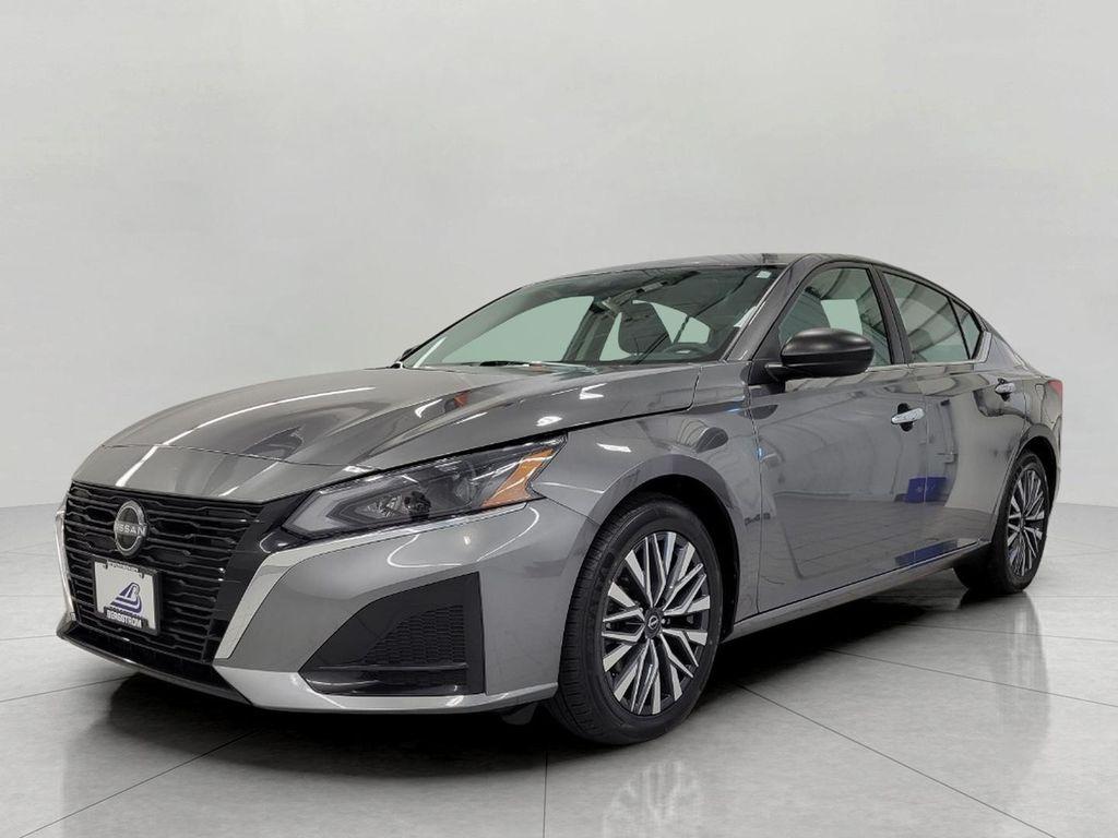 used 2025 Nissan Altima car, priced at $20,724