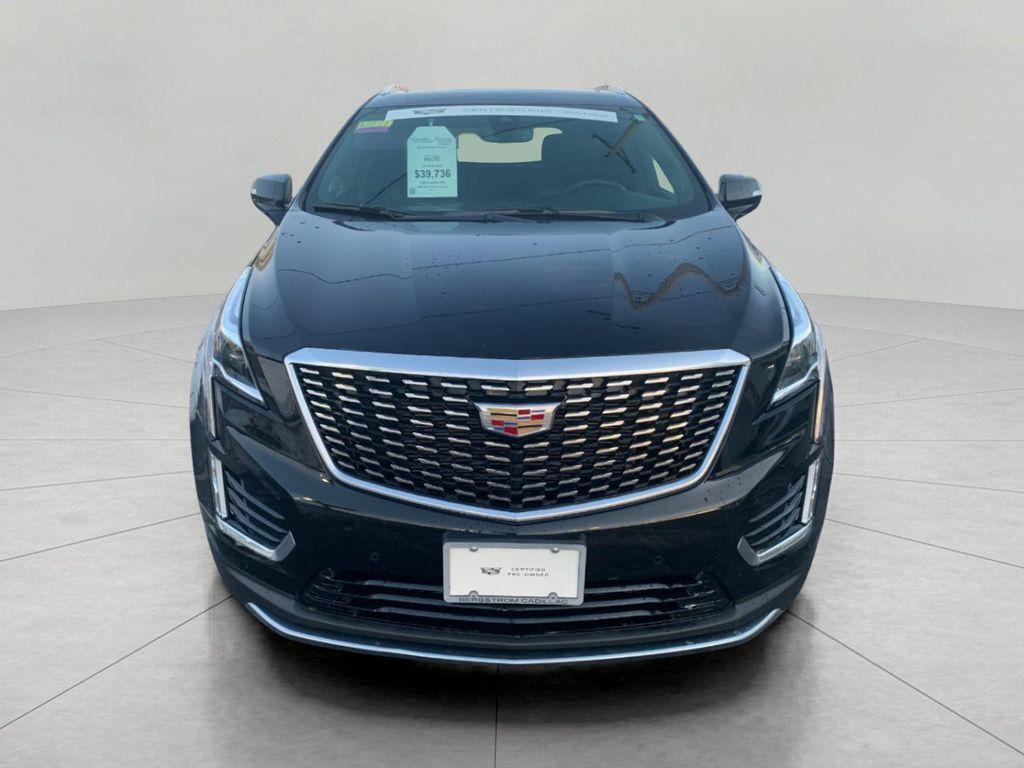 used 2025 Cadillac XT5 car, priced at $38,697