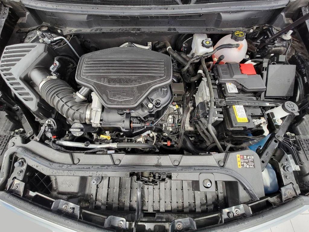 used 2025 Cadillac XT5 car, priced at $38,697