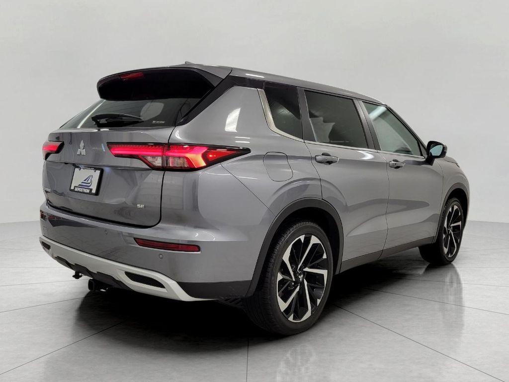 used 2024 Mitsubishi Outlander car, priced at $26,000
