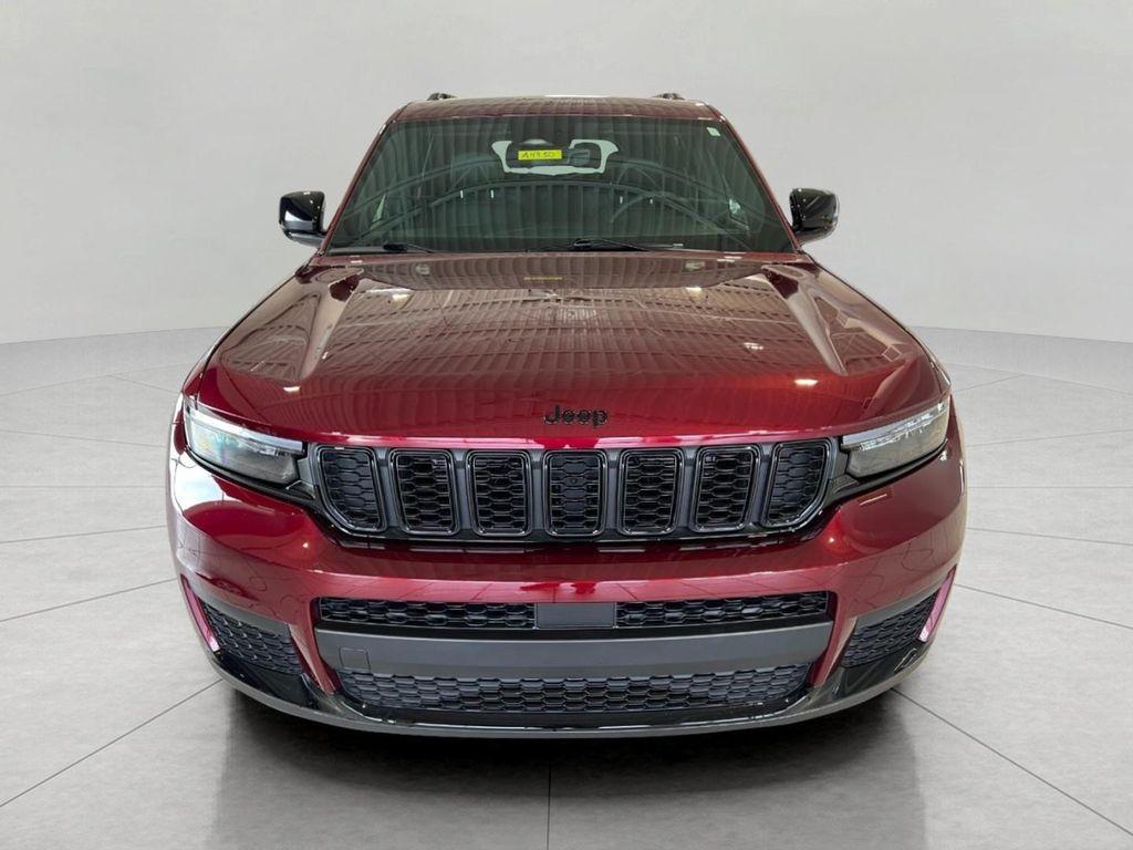 used 2025 Jeep Grand Cherokee L car, priced at $35,893