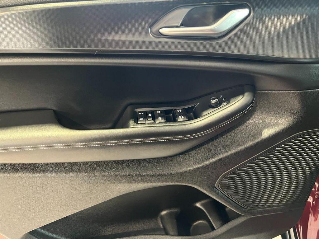 used 2025 Jeep Grand Cherokee L car, priced at $35,893