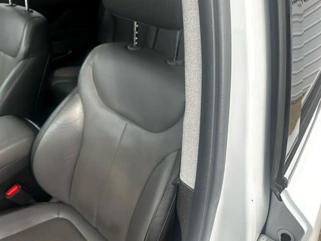 used 2020 Hyundai Santa Fe car, priced at $15,995