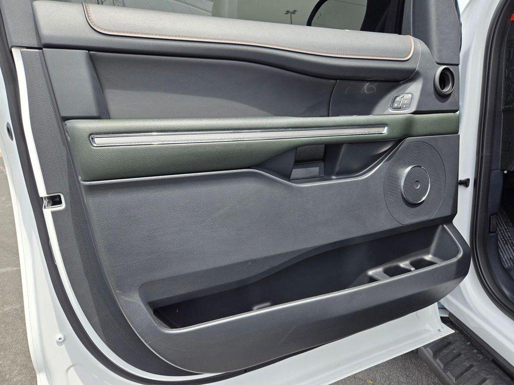 used 2024 Ford Expedition car, priced at $69,888