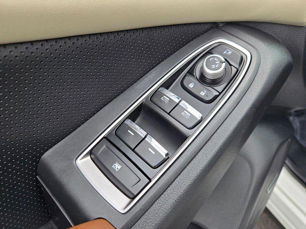 used 2021 Subaru Ascent car, priced at $27,074