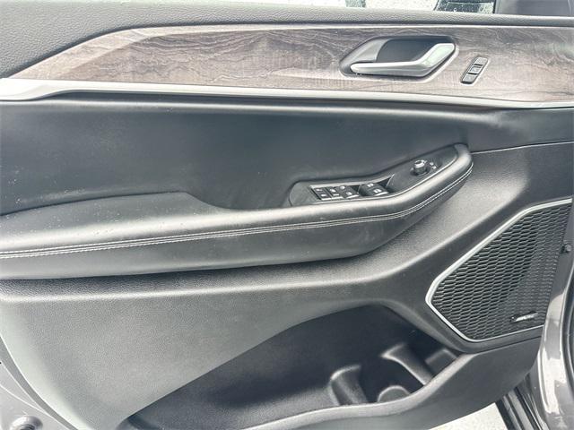 used 2022 Jeep Grand Cherokee L car, priced at $25,951