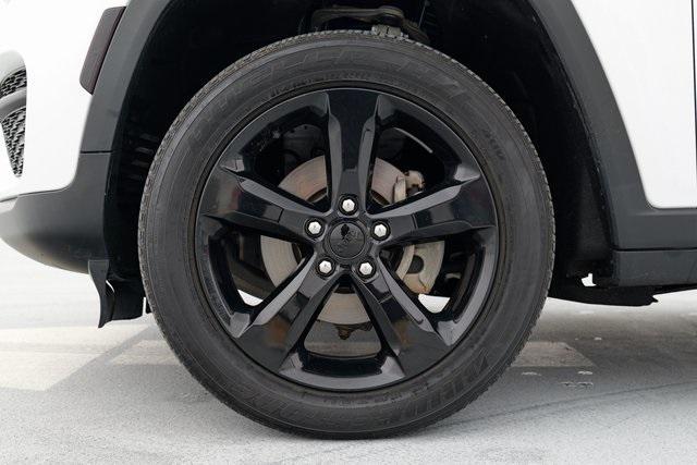 used 2023 Jeep Grand Cherokee car, priced at $27,909