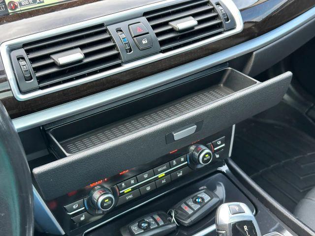 BMW 5 Series view 29