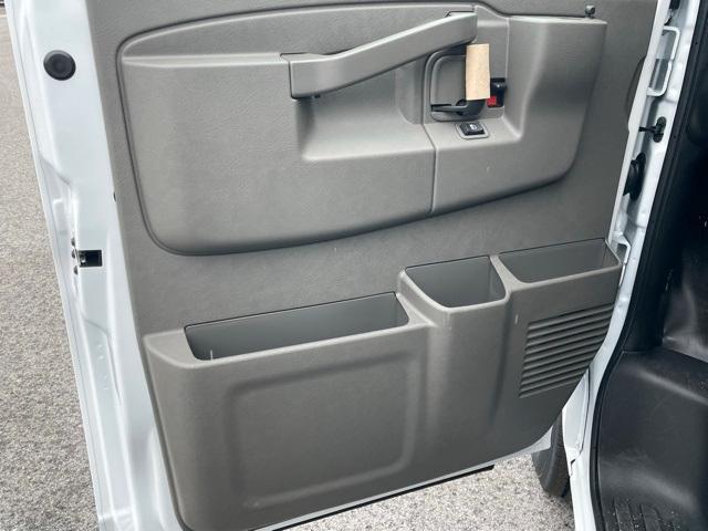 new 2025 Chevrolet Express 2500 car, priced at $44,000