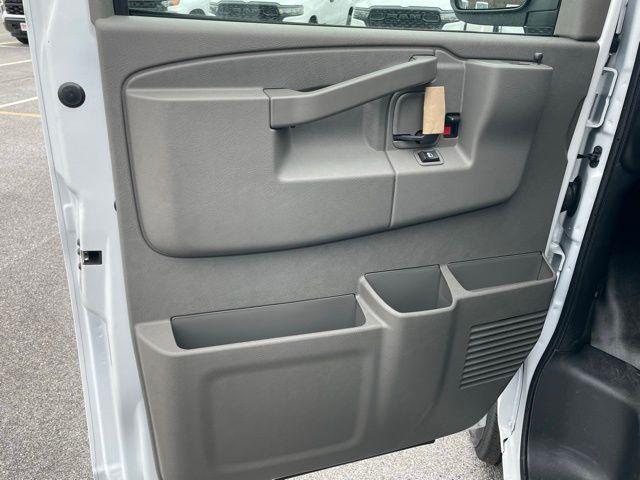new 2025 Chevrolet Express 2500 car, priced at $47,900