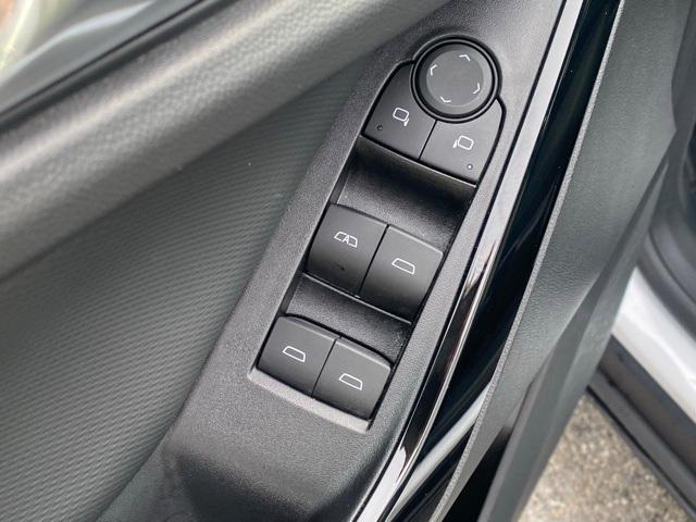 used 2025 Chevrolet Equinox car, priced at $27,995