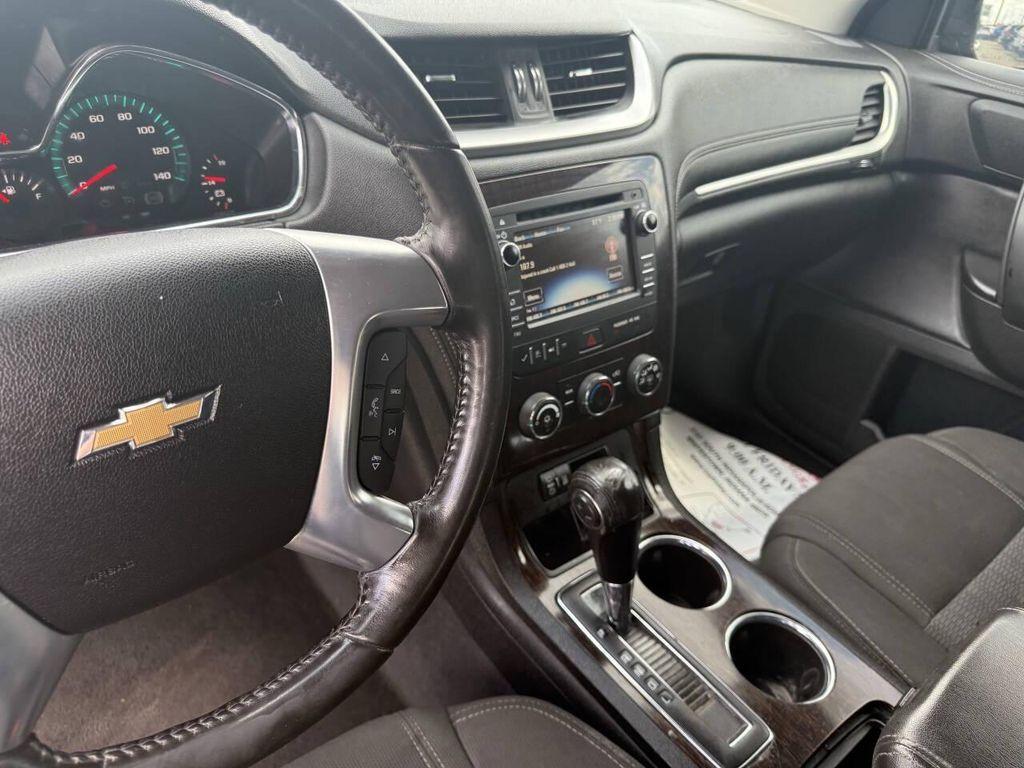 used 2015 Chevrolet Traverse car, priced at $5,999