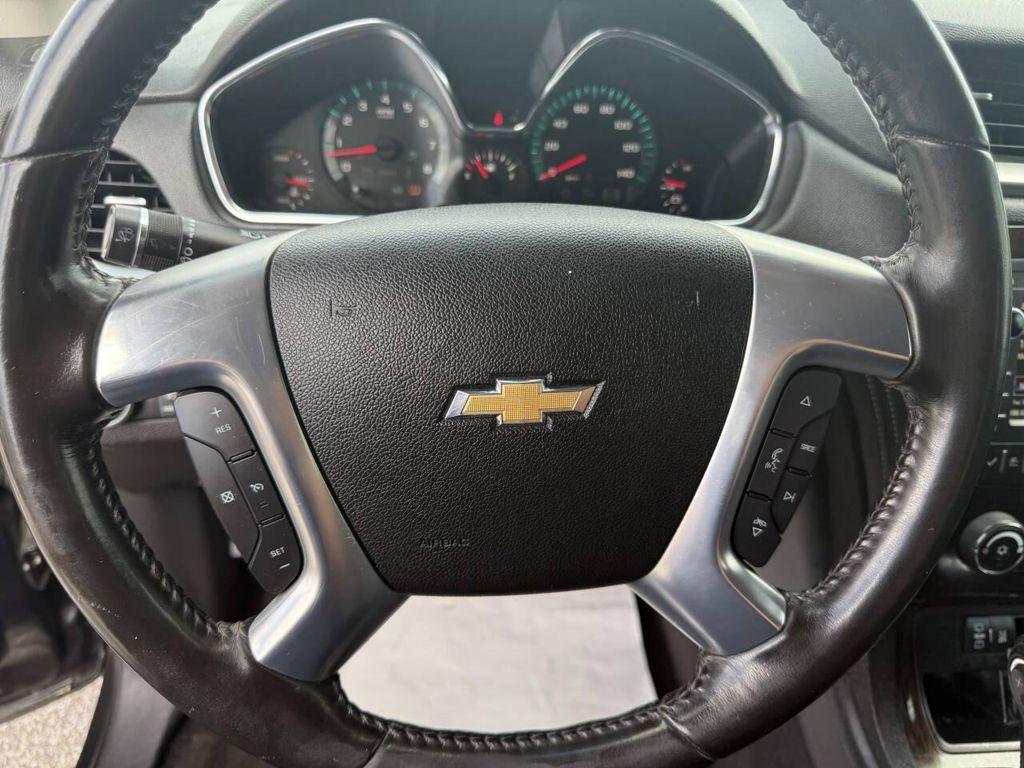 used 2015 Chevrolet Traverse car, priced at $5,999