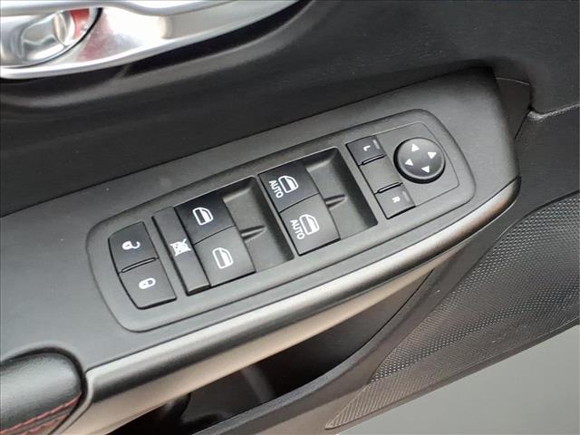 used 2022 Jeep Cherokee car, priced at $25,247