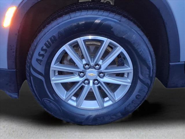 used 2023 Chevrolet Traverse car, priced at $30,200