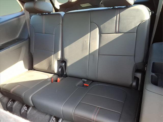 used 2023 Chevrolet Traverse car, priced at $36,757