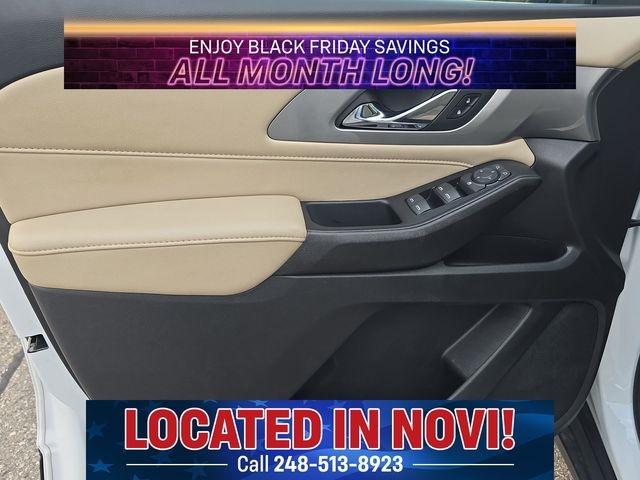 used 2023 Chevrolet Traverse car, priced at $26,700