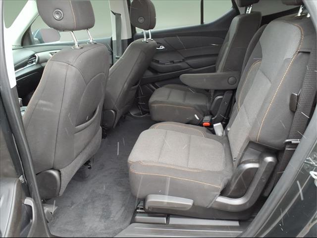 used 2021 Chevrolet Traverse car, priced at $20,900