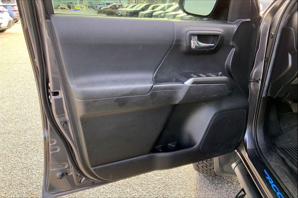 used 2022 Toyota Tacoma car, priced at $35,902