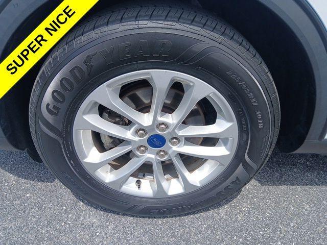 used 2020 Ford Escape car, priced at $13,966
