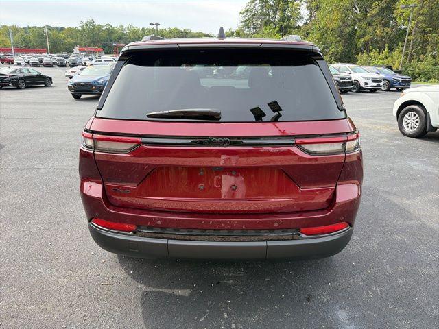 used 2022 Jeep Grand Cherokee car, priced at $31,944
