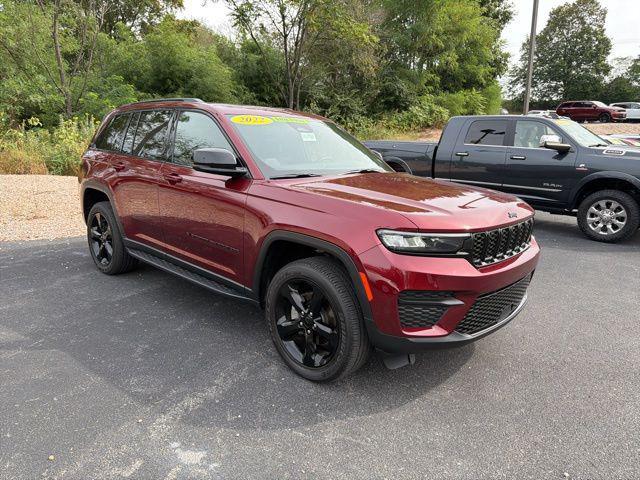 used 2022 Jeep Grand Cherokee car, priced at $31,944