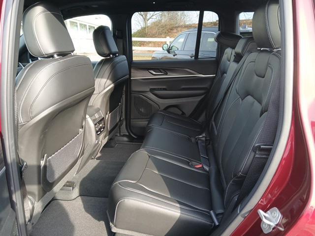 new 2025 Jeep Grand Cherokee car, priced at $49,436