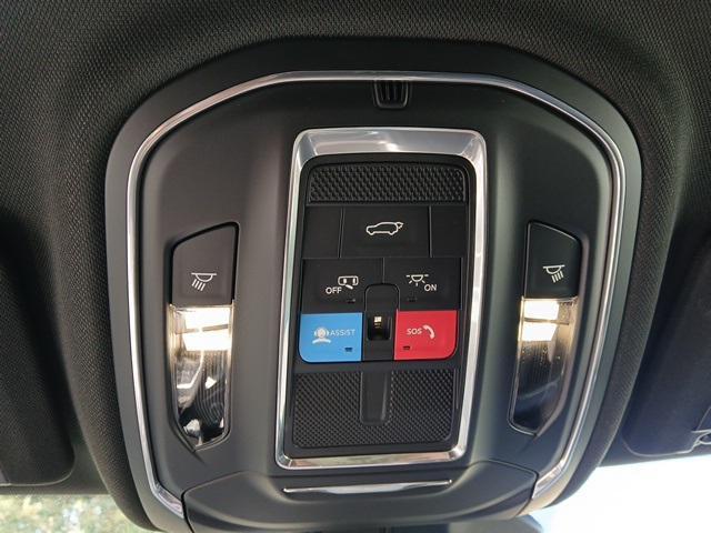 new 2025 Jeep Grand Cherokee car, priced at $42,271