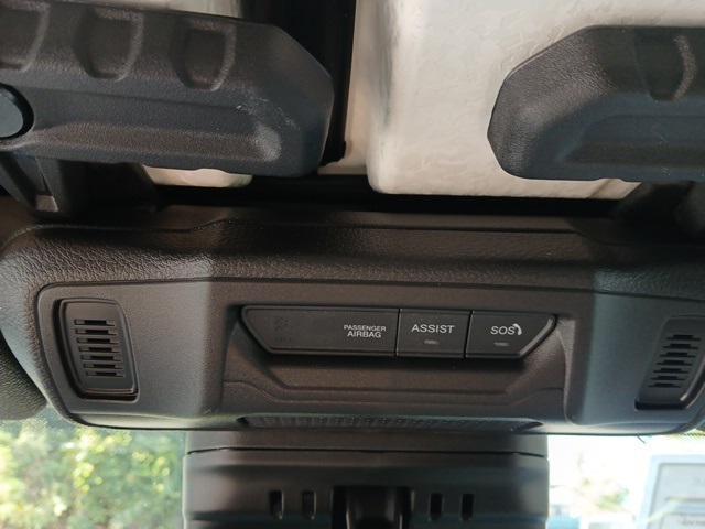 new 2025 Jeep Gladiator car, priced at $45,879