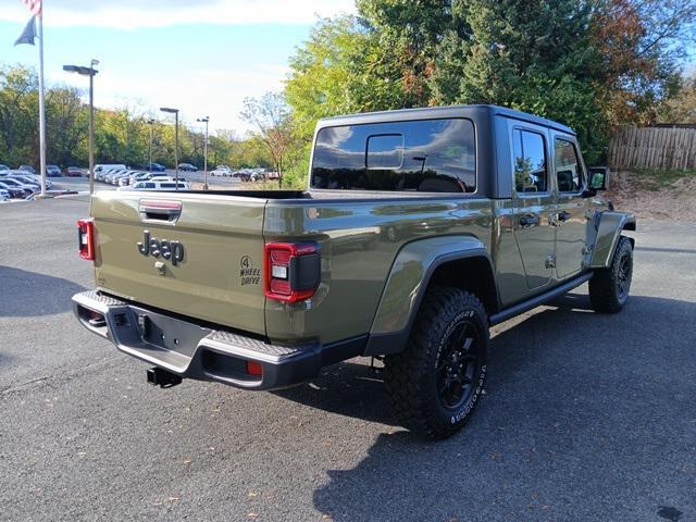 new 2025 Jeep Gladiator car, priced at $45,879