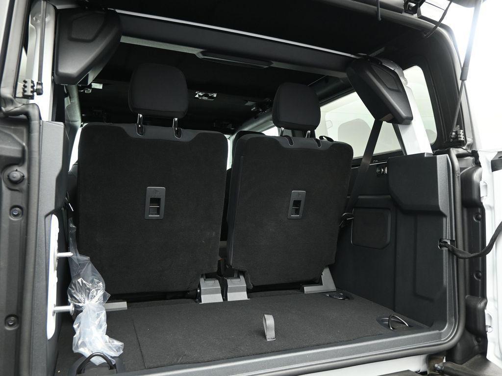 new 2025 Ford Bronco car, priced at $48,180