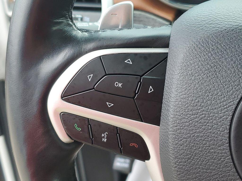 used 2021 Jeep Grand Cherokee car, priced at $31,900