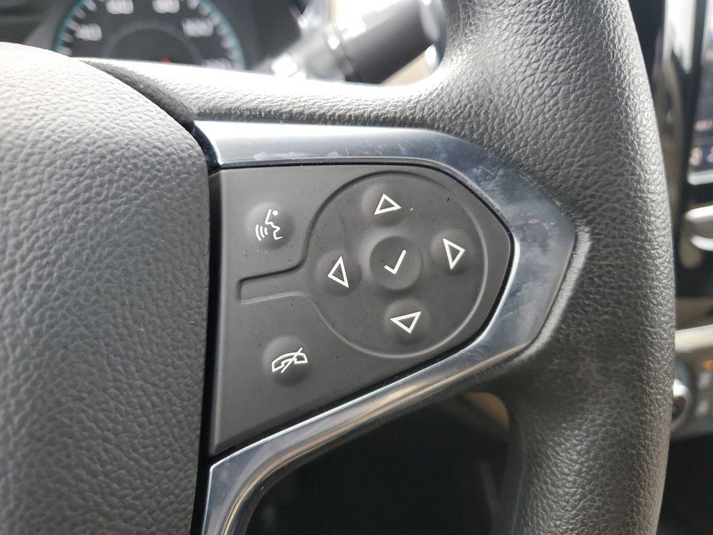 used 2023 Chevrolet Traverse car, priced at $19,950