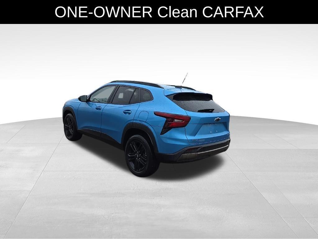 used 2025 Chevrolet Trax car, priced at $25,100