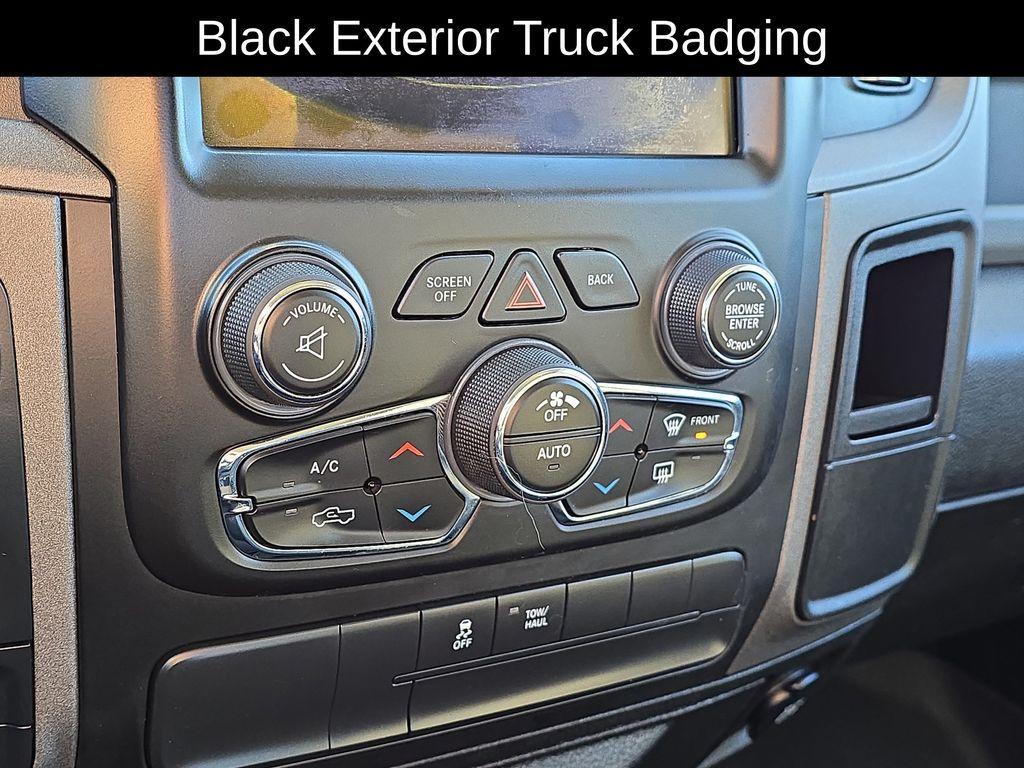 used 2019 Ram 1500 Classic car, priced at $27,900