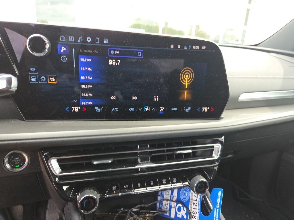 used 2025 Chevrolet Traverse car, priced at $41,950