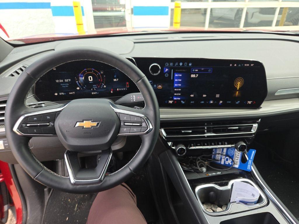 used 2025 Chevrolet Traverse car, priced at $41,950