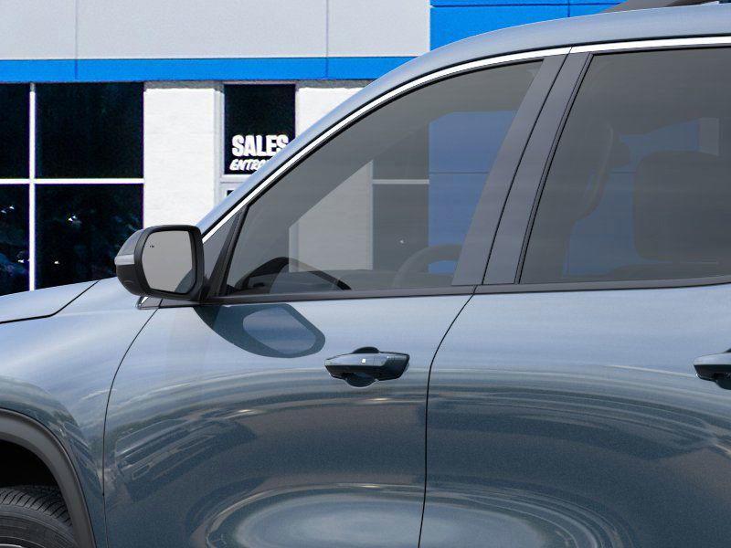 new 2026 Chevrolet Traverse car, priced at $45,180