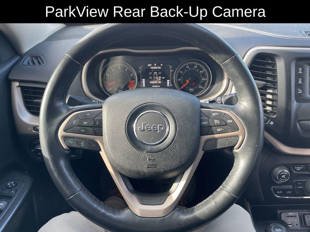 used 2015 Jeep Cherokee car, priced at $11,157