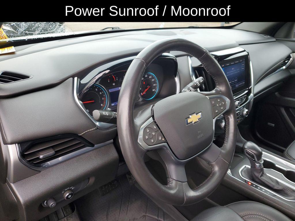 used 2022 Chevrolet Traverse car, priced at $24,300